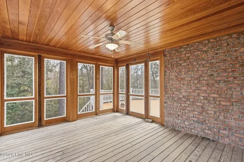 307 Jarret Bay Court SE Bolivia NC 28422