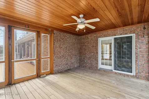 307 Jarret Bay Court SE Bolivia NC 28422