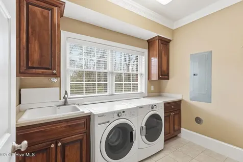 307 Jarret Bay Court SE Bolivia NC 28422