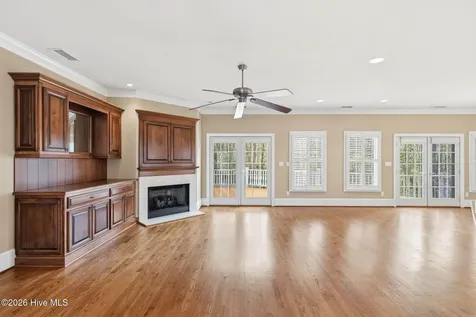 307 Jarret Bay Court SE Bolivia NC 28422