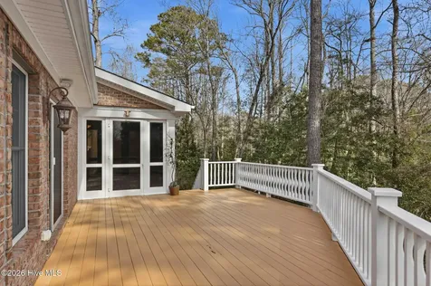 307 Jarret Bay Court SE Bolivia NC 28422