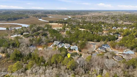 307 Jarret Bay Court SE Bolivia NC 28422