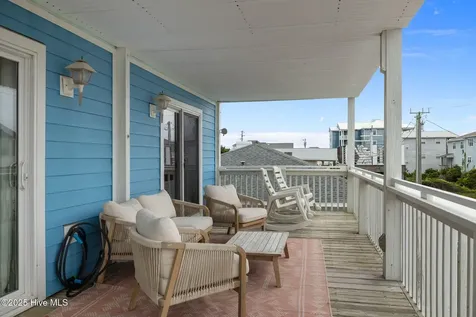 201 W Glenn Street Atlantic Beach NC 28512