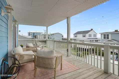 201 W Glenn Street Atlantic Beach NC 28512
