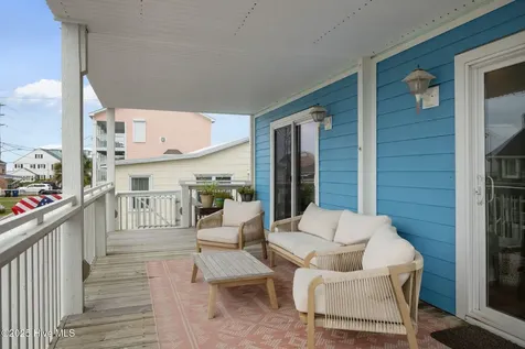 201 W Glenn Street Atlantic Beach NC 28512