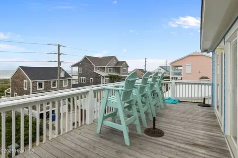 201 W Glenn Street Atlantic Beach NC 28512
