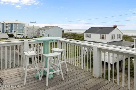 201 W Glenn Street Atlantic Beach NC 28512