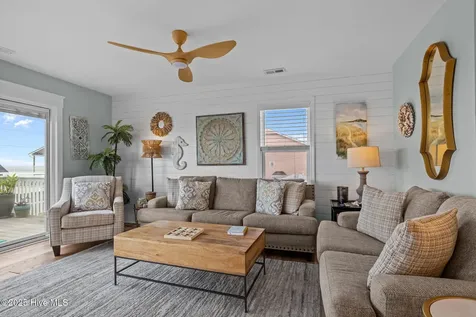 201 W Glenn Street Atlantic Beach NC 28512
