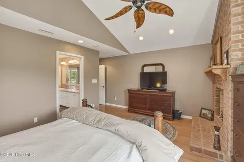 105 Laurel Court Pine Knoll Shores NC 28512