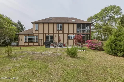 105 Laurel Court Pine Knoll Shores NC 28512
