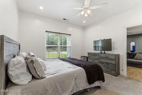 602 Hobbs Drive Jacksonville NC 28540