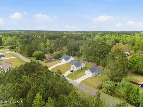 602 Hobbs Drive Jacksonville NC 28540
