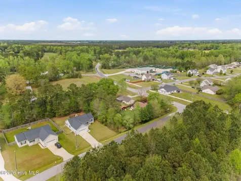 602 Hobbs Drive Jacksonville NC 28540