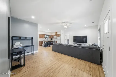 602 Hobbs Drive Jacksonville NC 28540