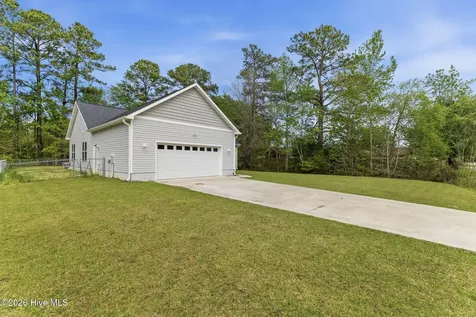 602 Hobbs Drive Jacksonville NC 28540