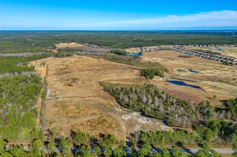890 Wolf Pond Road Hampstead NC 28443