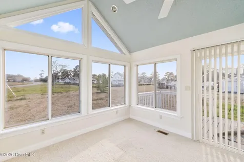 101 Canadian Goose Drive Currituck NC 27929