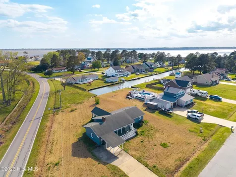 101 Canadian Goose Drive Currituck NC 27929