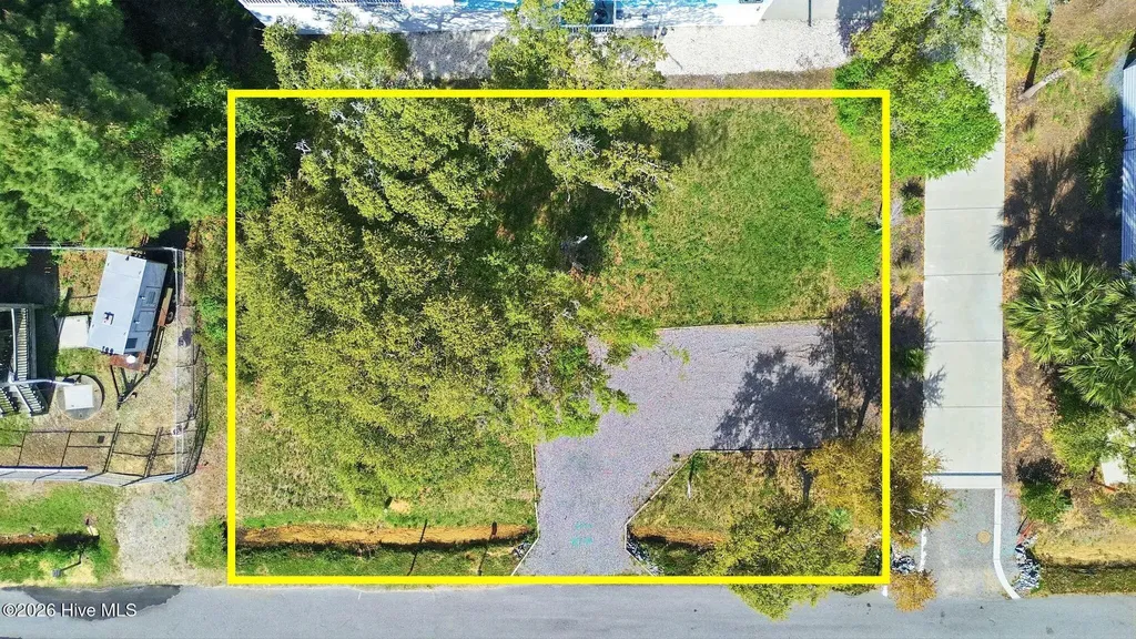 111 SE 74th Street Oak Island NC 28465