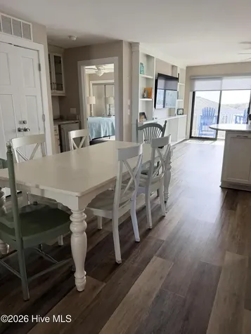 9201 Coast Guard Road Emerald Isle NC 28594