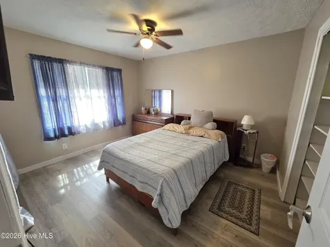 5841 Crestline Road Laurinburg NC 28352