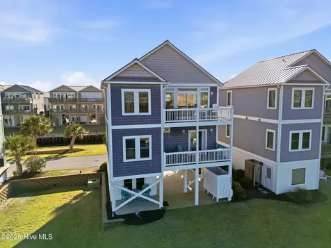 926 Observation Lane Topsail Beach NC 28445