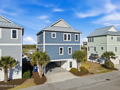 926 Observation Lane Topsail Beach NC 28445