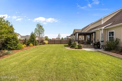 2208 Birch Hollow Drive Winterville NC 28590