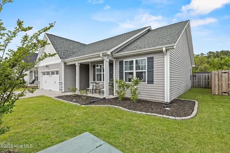 2120 Blue Bonnet Circle Castle Hayne NC 28429