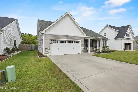 2120 Blue Bonnet Circle Castle Hayne NC 28429
