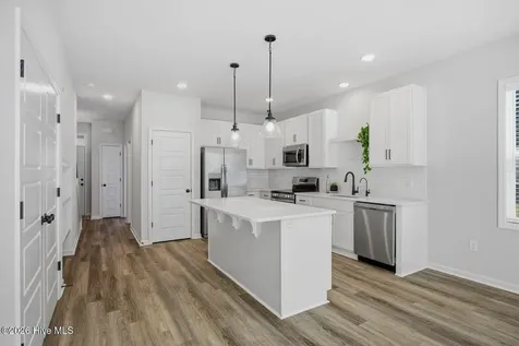 8329 Paramount Point Winnabow NC 28479