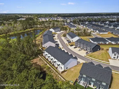 8329 Paramount Point Winnabow NC 28479