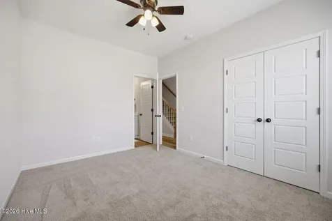 8329 Paramount Point Winnabow NC 28479