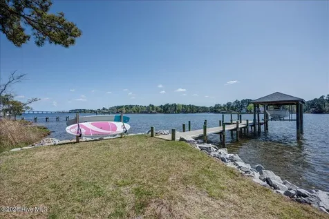 9226 Hart Drive Oriental NC 28571
