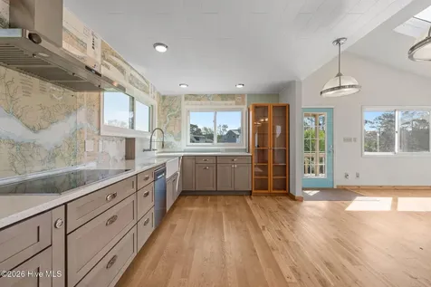 2027 Blackbeard Drive Oriental NC 28571