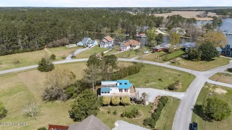 2027 Blackbeard Drive Oriental NC 28571