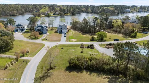 2027 Blackbeard Drive Oriental NC 28571