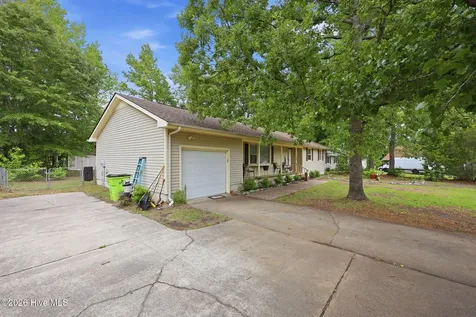 109 Bells Court Havelock NC 28532