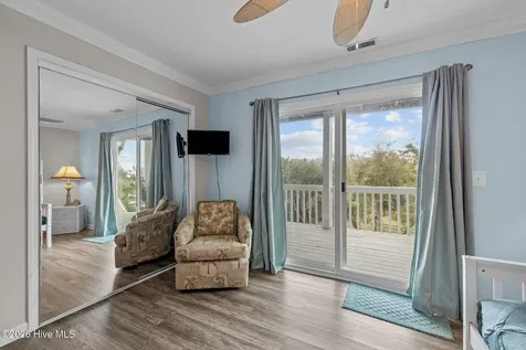 106 Azure Drive Emerald Isle NC 28594