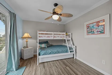 106 Azure Drive Emerald Isle NC 28594