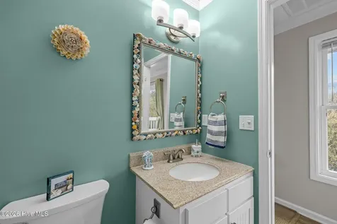 106 Azure Drive Emerald Isle NC 28594