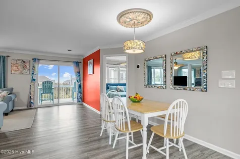 106 Azure Drive Emerald Isle NC 28594