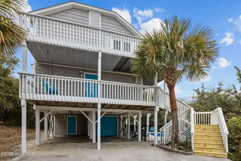 106 Azure Drive Emerald Isle NC 28594