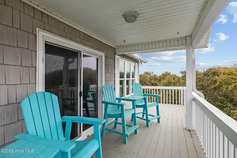 106 Azure Drive Emerald Isle NC 28594