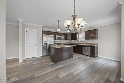 404 Knoll Circle Greenville NC 27858
