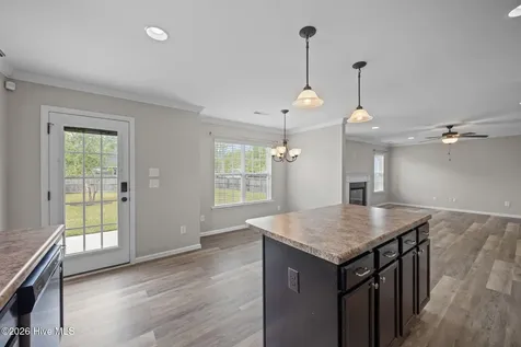 404 Knoll Circle Greenville NC 27858
