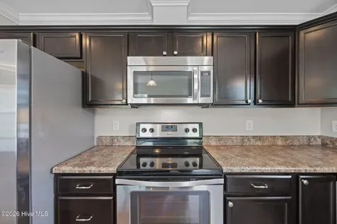 404 Knoll Circle Greenville NC 27858