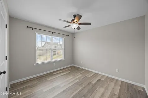 404 Knoll Circle Greenville NC 27858