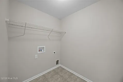 404 Knoll Circle Greenville NC 27858