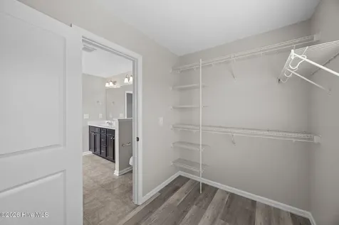 404 Knoll Circle Greenville NC 27858